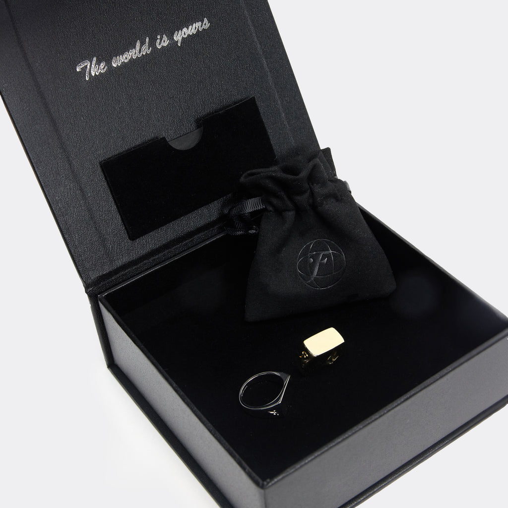 Signet Ring (SILVER)